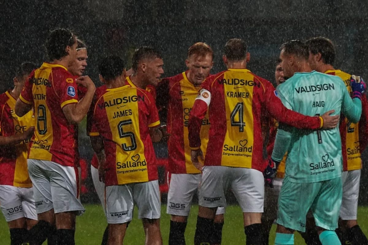 Go Ahead Eagles Menang 3-2 atas Telstar, Dean James Ikut Berperan dalam Kemenangan