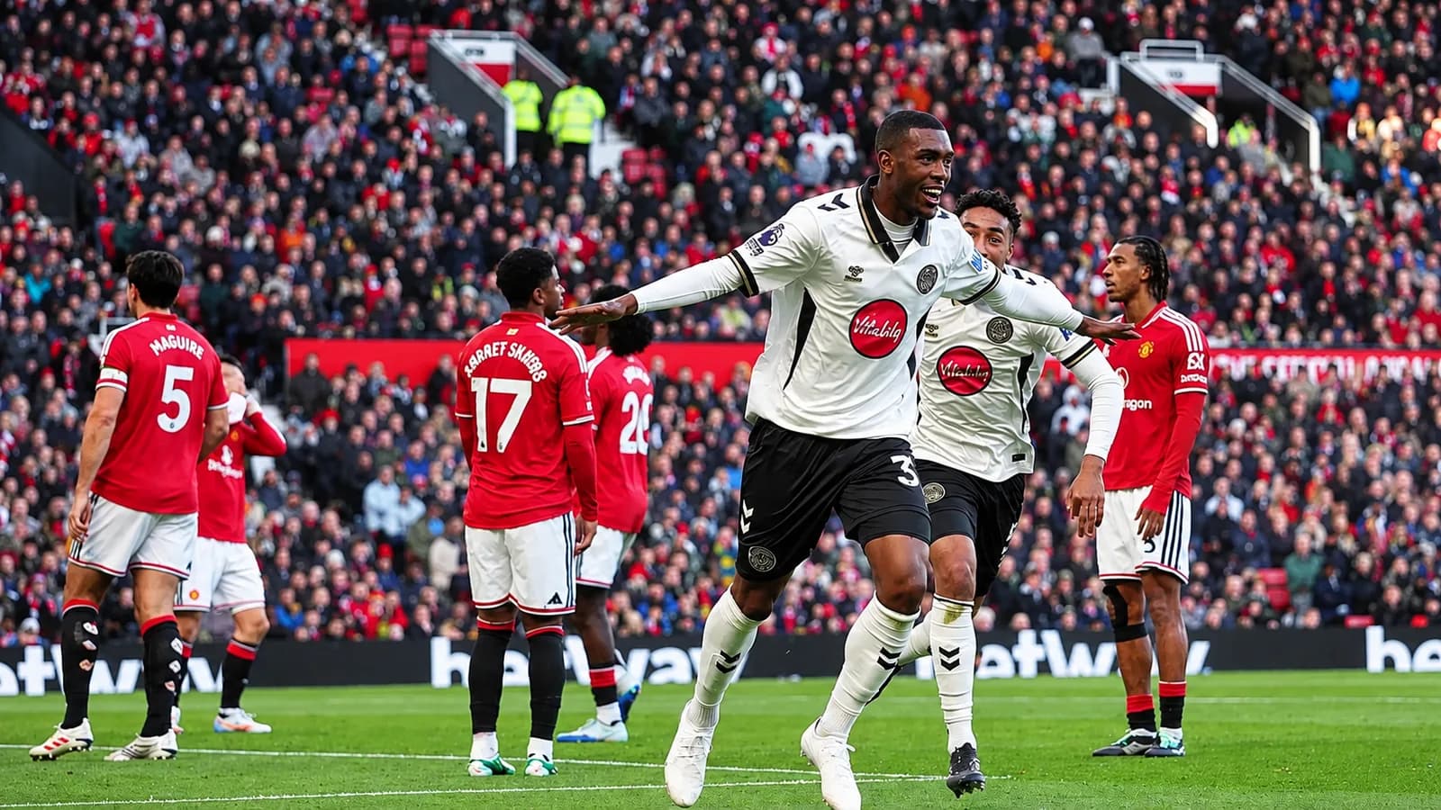 Manchester United Dipermalukan Bournemouth 0-3 di Old Trafford, Dua Gol Cepat Hancurkan Momentum Tuan Rumah