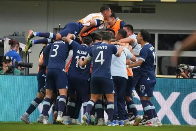 Guatemala Lolos Dramatis! Gol Menit 90+6 Bawa Chapines Juara Grup