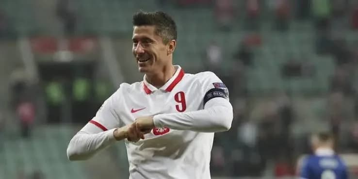 Lewandowski Gagal Bawa Polandia Menang, Bosnia Tahan 0-0