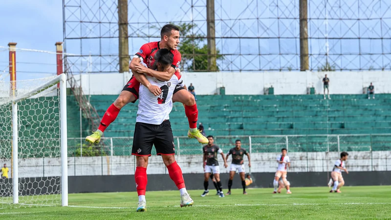 Persik Vs Madura United! Liga Indonesia Panaskan Jumat, Persebaya Tampil Malam Hari
