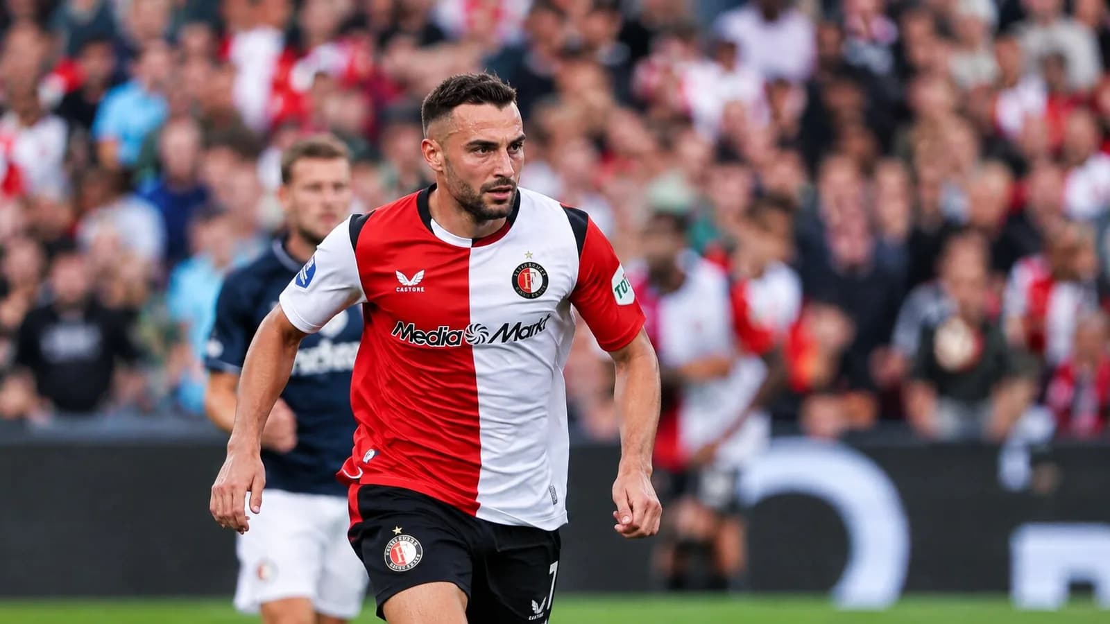 Feyenoord Membidik Kemenangan, AZ Alkmaar Siap Menguji Tuan Rumah