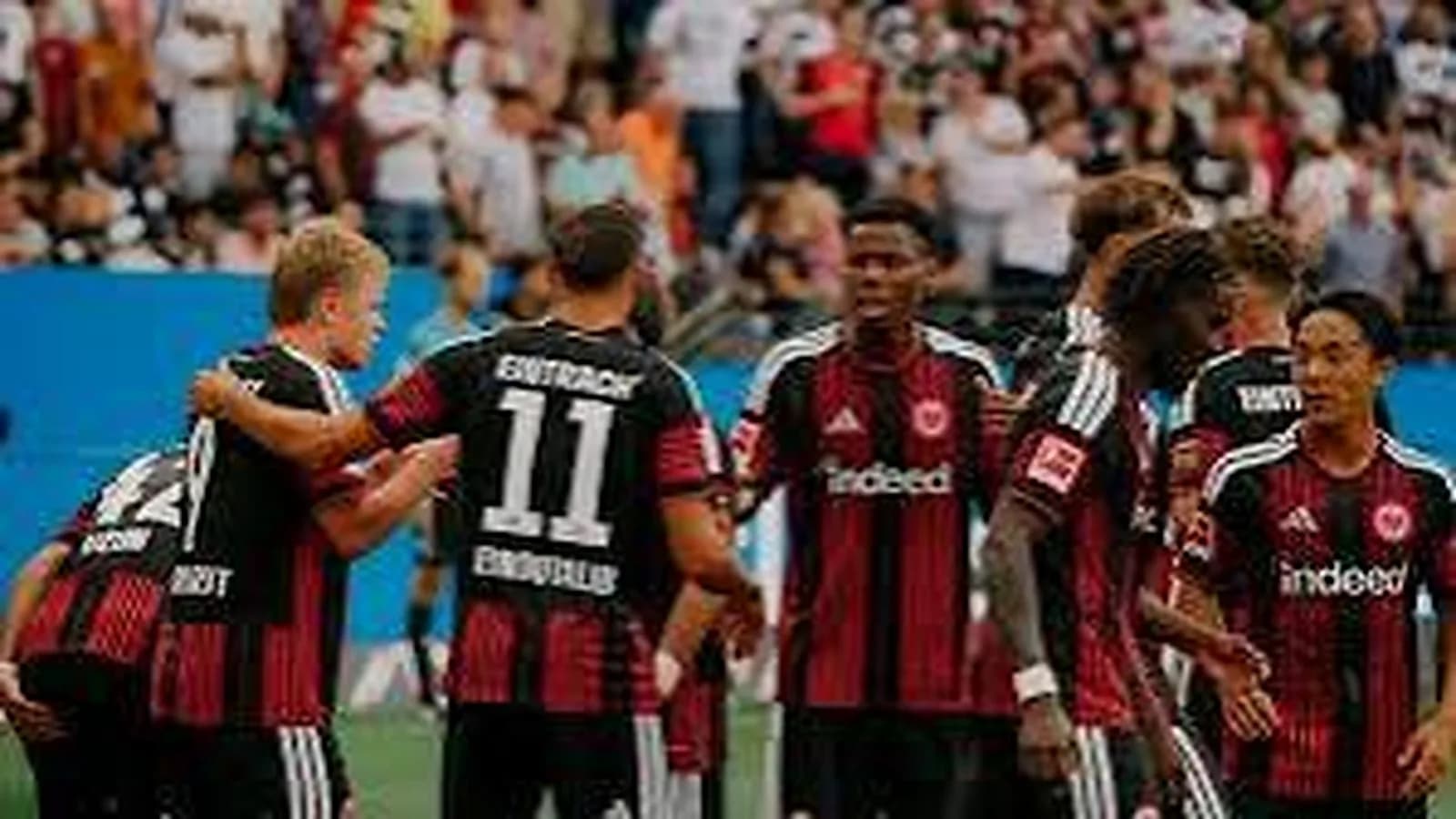 Frankfurt Buka Pekan Bundesliga dengan Menjamu Köln